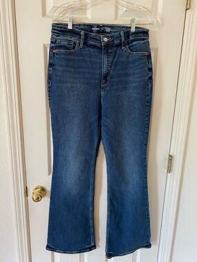 Old Navy Women's higher, high rise, flare Indigo Jeans, Size 12